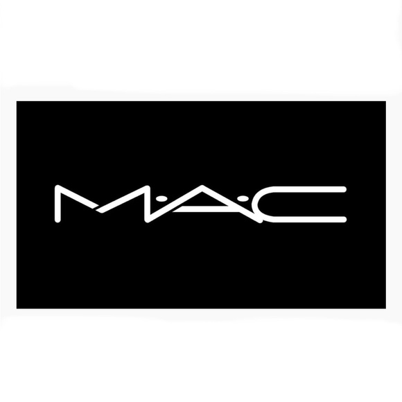 Meet your Posher, M•A•C Daddy - Picture 4 of 6